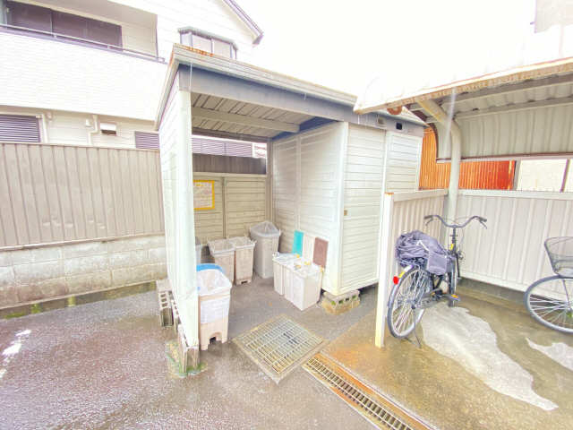 ゴミ置場
