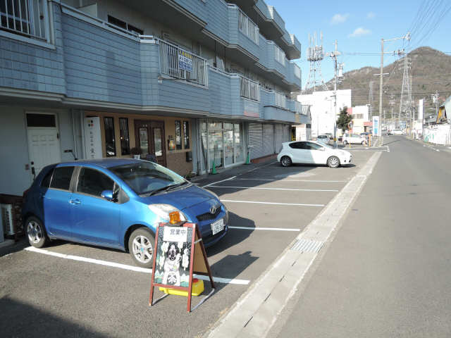 メトロポリス 2階 駐車場