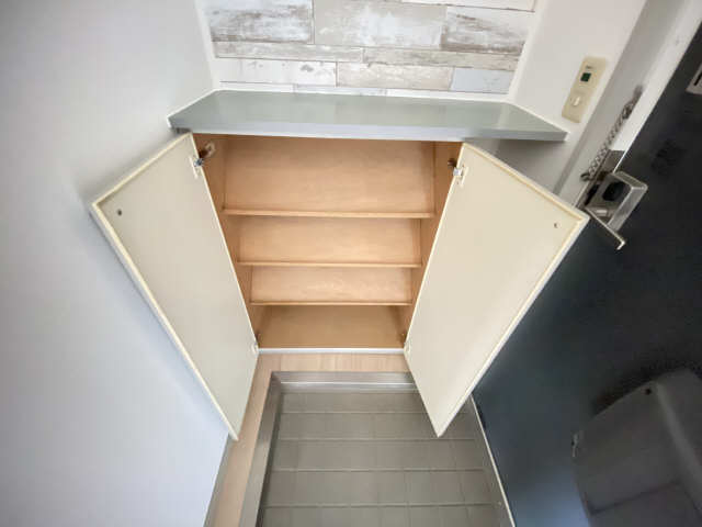 シューズBOX