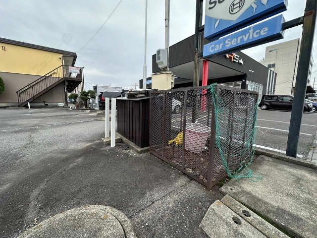 ゴミ置き場