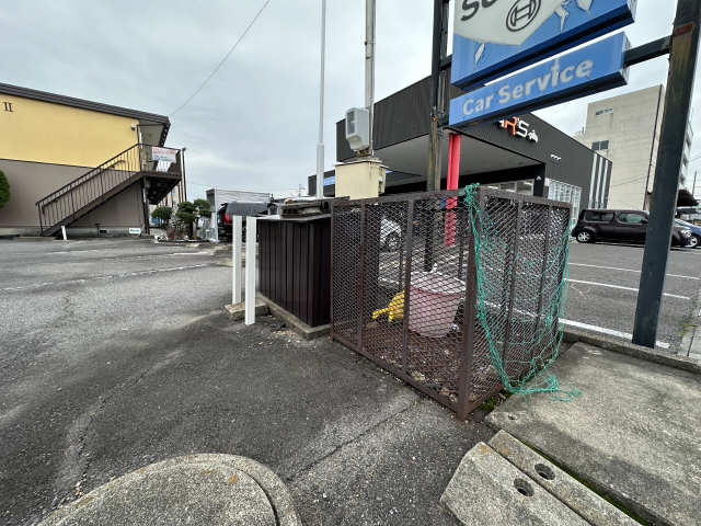 ゴミ置き場