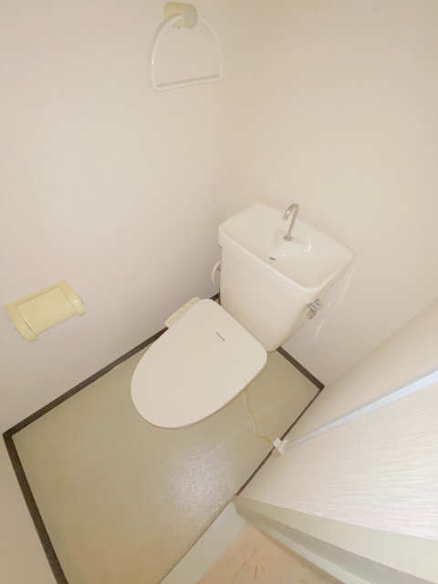 ロイヤルタマダ 2階 WC