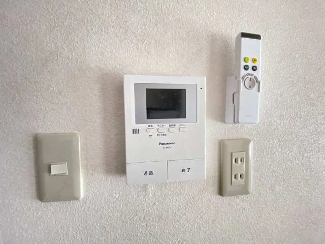 モニター付きインターホン