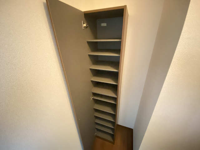 シューズBOX