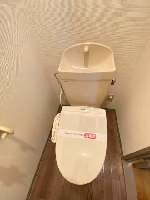 レシェンテ 1階 WC