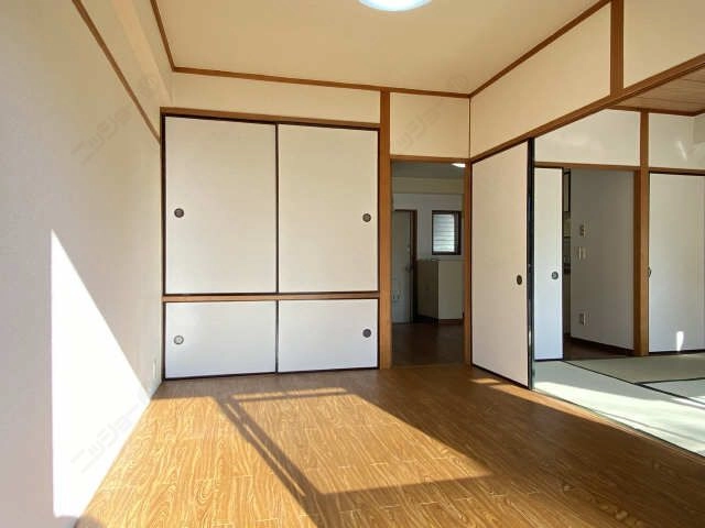洋室
