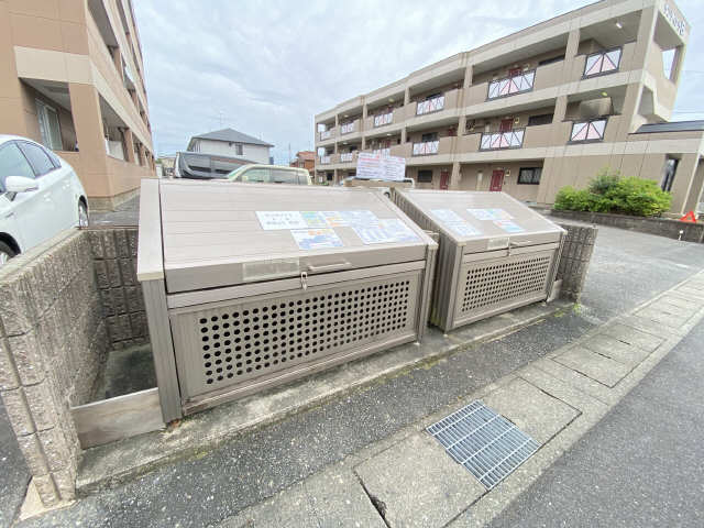 ゴミステーション
