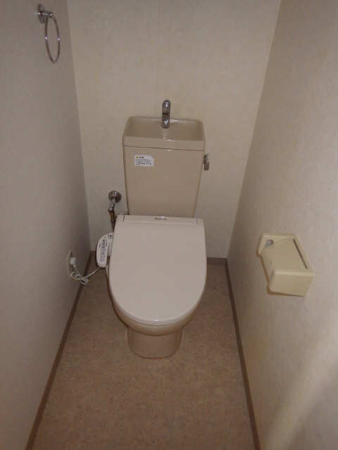 シャルムメゾン 2階 WC