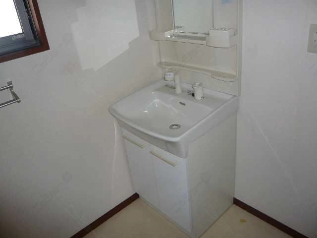 ｼｬﾝﾌﾟｰﾄﾞﾚｯｻｰ