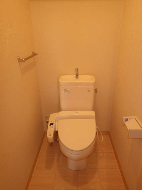 シャンテミヤ 1階 WC