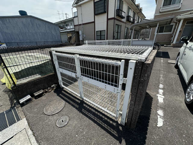 ゴミ置き場