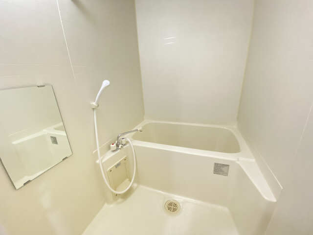 セレーノ　ＧＦ 4階 浴室
