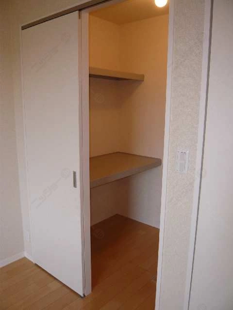 ｳｫｰｸｲﾝｸﾛｰｾﾞｯﾄ