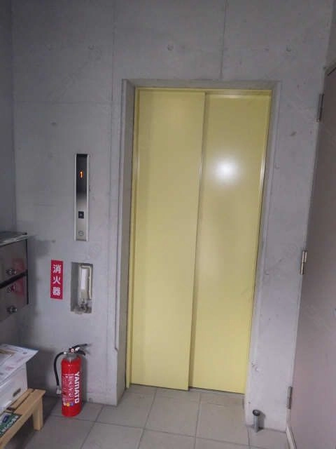 エレベーター