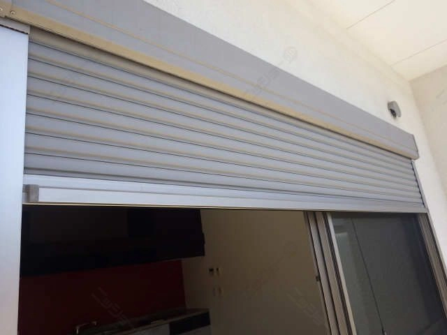 シャッター雨戸