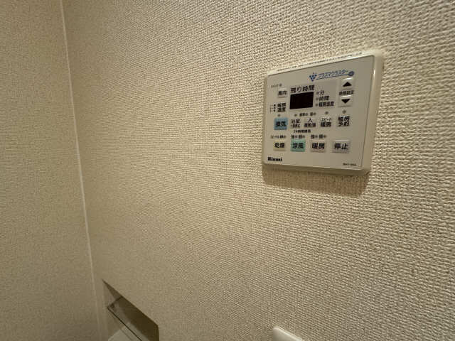 Ｓｏｌｉｄ 1階 浴室換気乾燥機