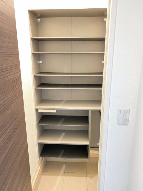 シューズBOX