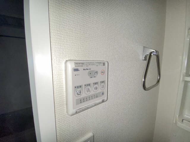 クレストール 1階 浴室換気乾燥機