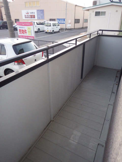 �バルコニー