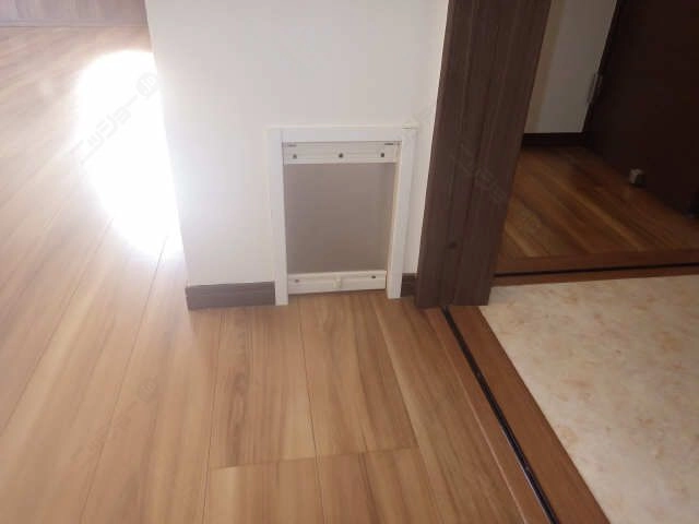 ペットのくぐり戸