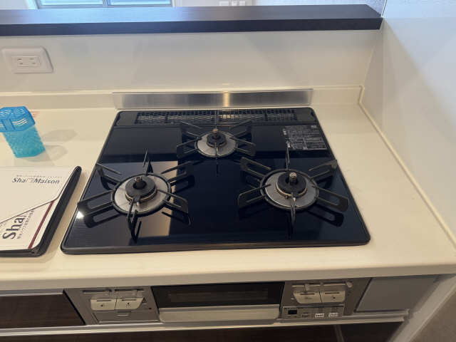 三口コンロ