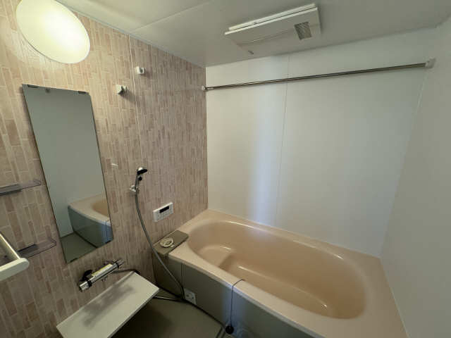 ローザセレスト　Ⅱ 2階 浴室