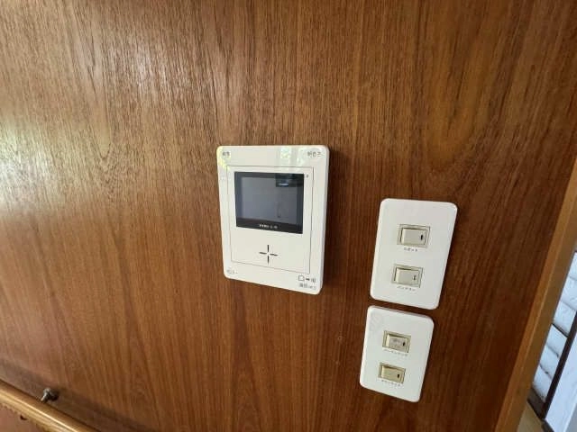 モニター付きインターホン
