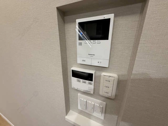 モニター付きインターホン