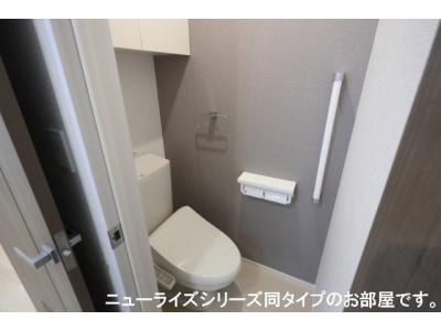 セシル 1階 WC