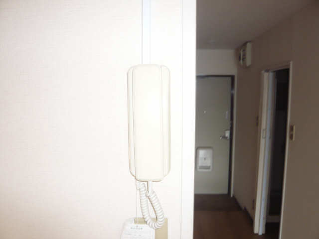 インターホン