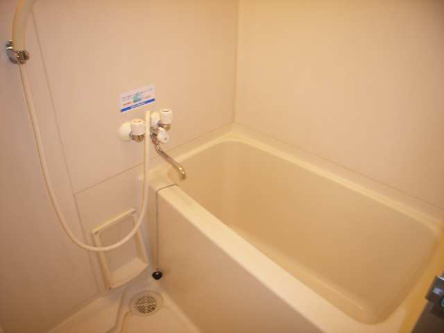 メゾン塩釜 1階 浴室