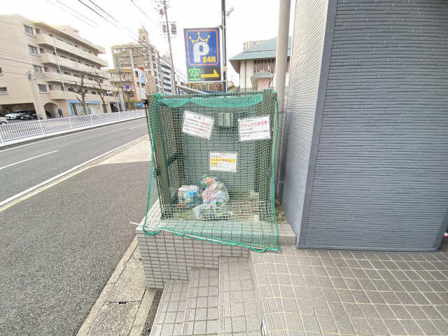 ゴミ捨て場