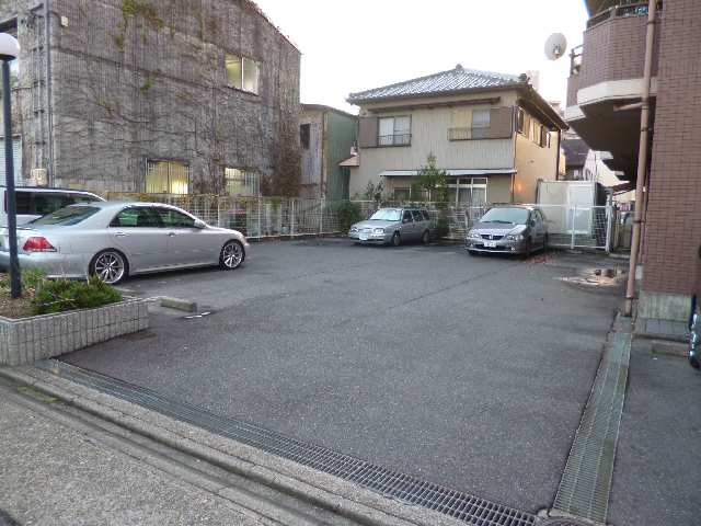 駐車場①