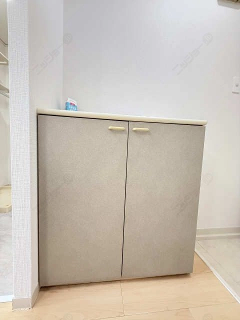 シューズBOX同型モデル