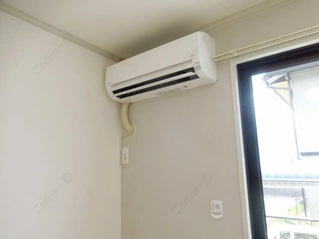 リビングエアコン