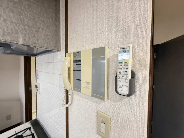 モニター付きインターホン