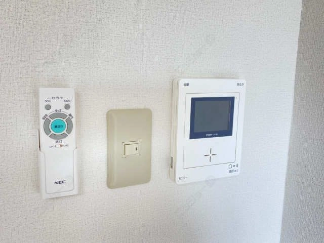 モニター付きインターホン