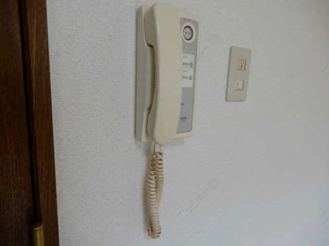 インターホン