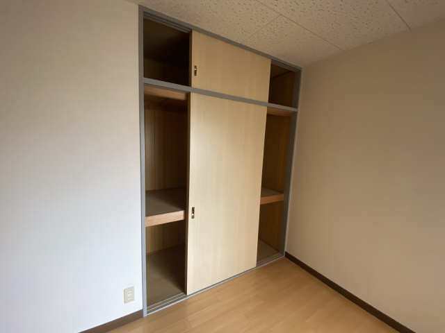 北洋室収納