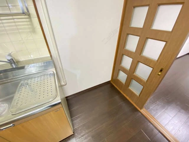 冷蔵庫置き場