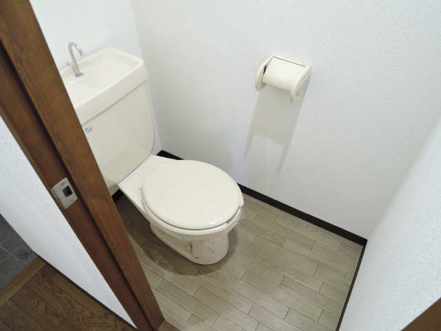 シェーン八事山 1階 WC