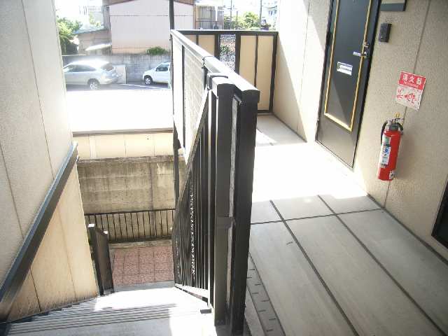 玄関前廊下