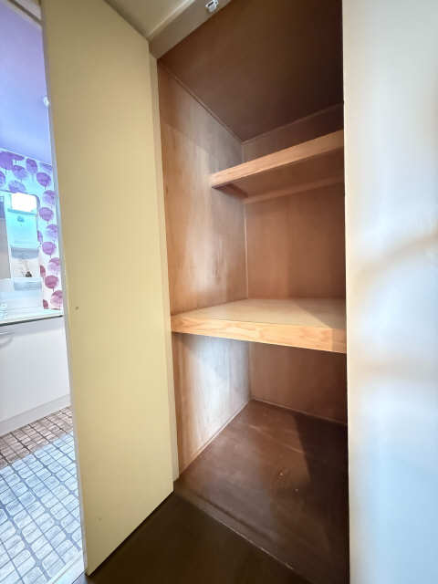 廊下収納