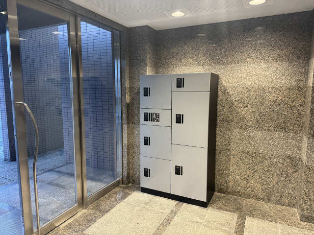 宅配ボックス