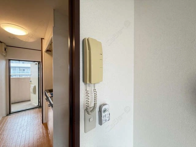 インターホン