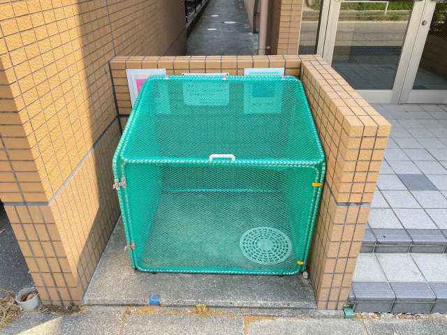 ゴミ置き場