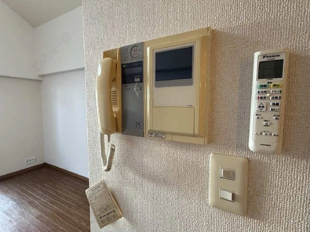 モニター付きインターホン