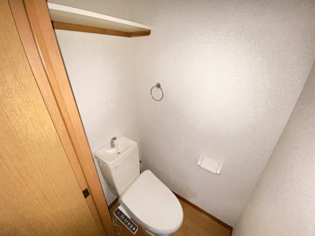 メゾン浅井 2階 WC