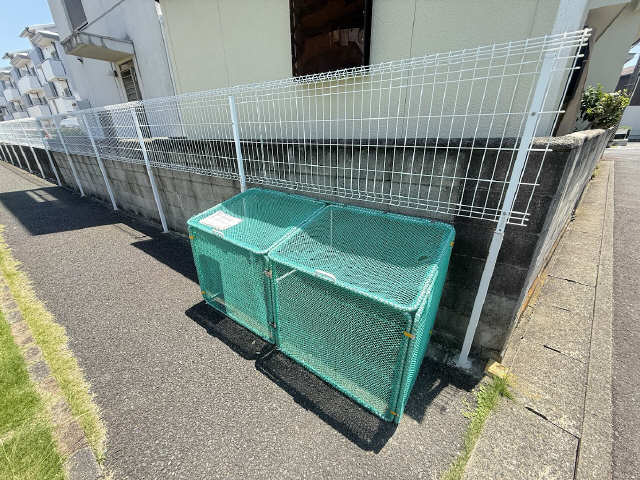 ごみBOX