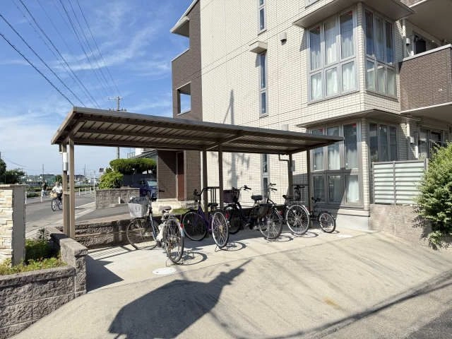 駐輪場
